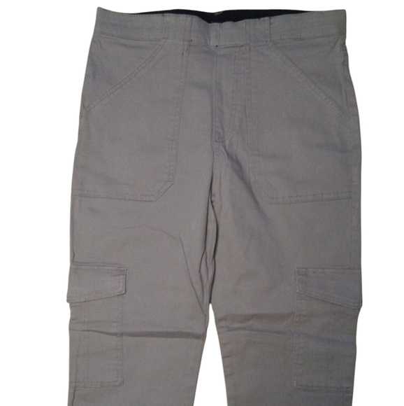 Sincerely Jules Medium Gray Straight Leg Pull On Cargo Pants Size Large - Picture 2 of 8
